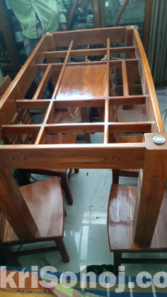 ডাইনিং টেবিল ও চেয়ার